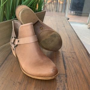Size 7 Lucky brand booties